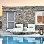 Vila Luxurious & Stylish With A Swimming Pool, Sea And Sunset View. *