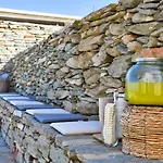 Vila Luxurious & Stylish With A Swimming Pool, Sea And Sunset View.