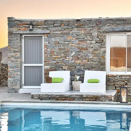 Vila Luxurious & Stylish With A Swimming Pool, Sea And Sunset View. *