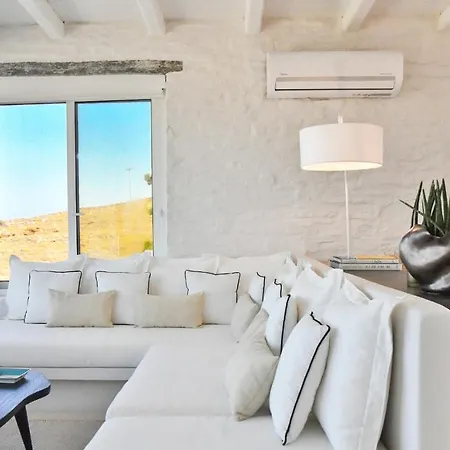 Luxurious & Stylish With A Swimming Pool, Sea And Sunset View. *