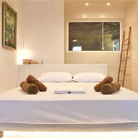 Luxurious & Stylish With A Swimming Pool, Sea And Sunset View. * Ioulis