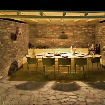 Luxurious & Stylish With A Swimming Pool, Sea And Sunset View. Ioulis