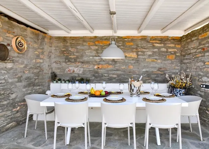 Luxurious & Stylish With A Swimming Pool, Sea And Sunset View. Villa *