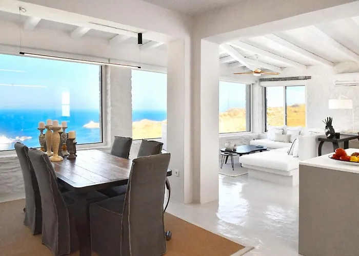 Luxurious & Stylish With A Swimming Pool, Sea And Sunset View. *