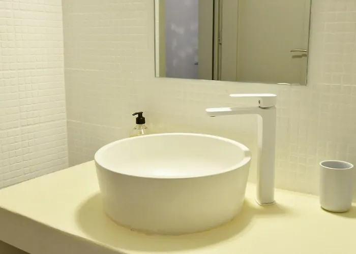 Villa Luxurious & Stylish With A Swimming Pool, Sea And Sunset View. Ioulis