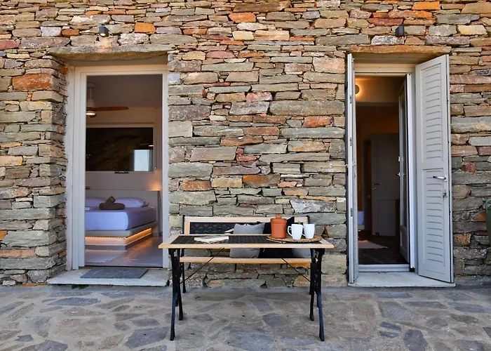 Luxurious & Stylish With A Swimming Pool, Sea And Sunset View.