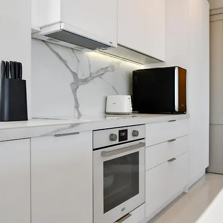 Luxurious & Stylish With A Swimming Pool, Sea And Sunset View. Ioulis